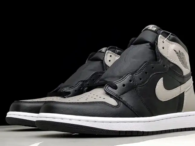 MaikeSneakers Retro High 1 Air Jordan Shadow Grey 555088-013 Black OG 0520